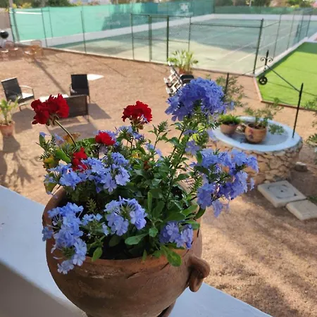 Villa And Tennis